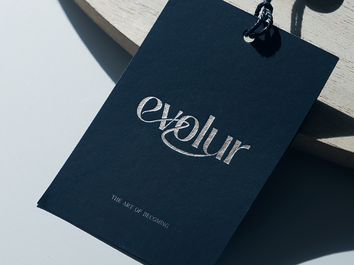 Evolur - Fashion Tag Branding Design Image 5