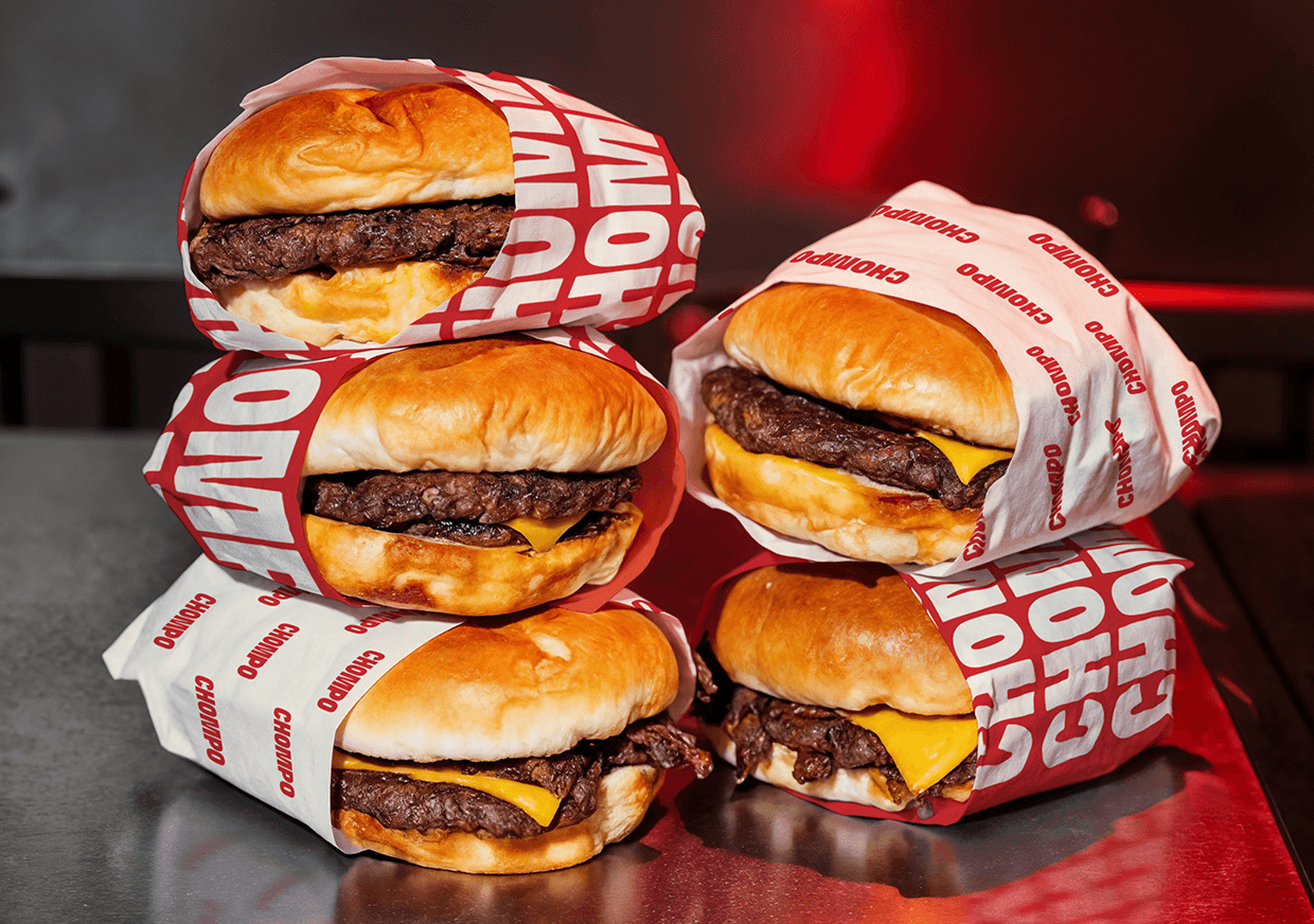 Chompo - Restaurant Visual Identity & Business Solution Image 4