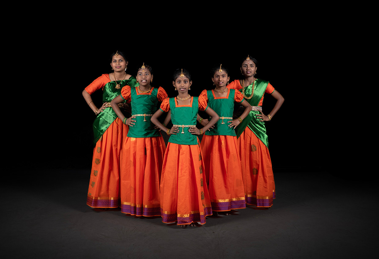 Vallikummi Preshoot Image 0