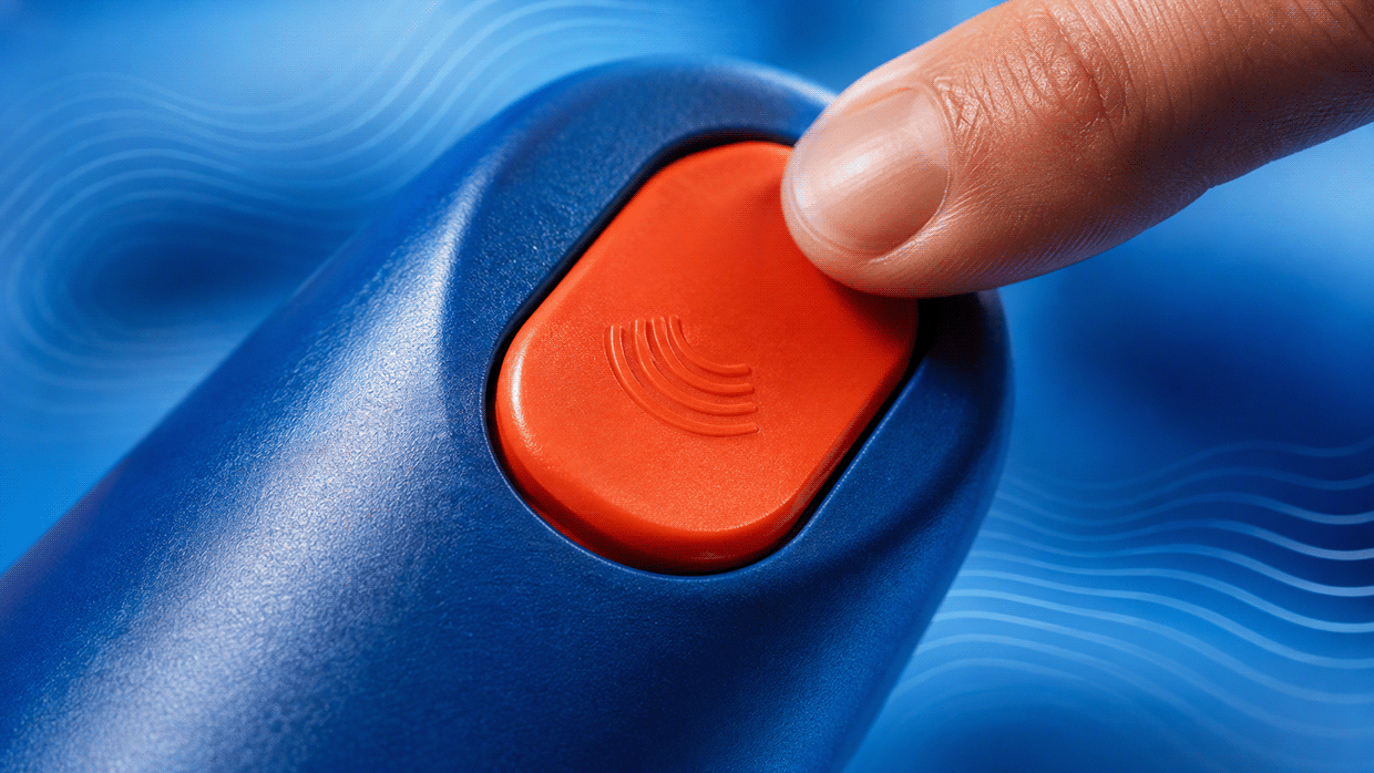 CURRENT — Insulated Water Bottle / Lifestyle & Motion Image 6