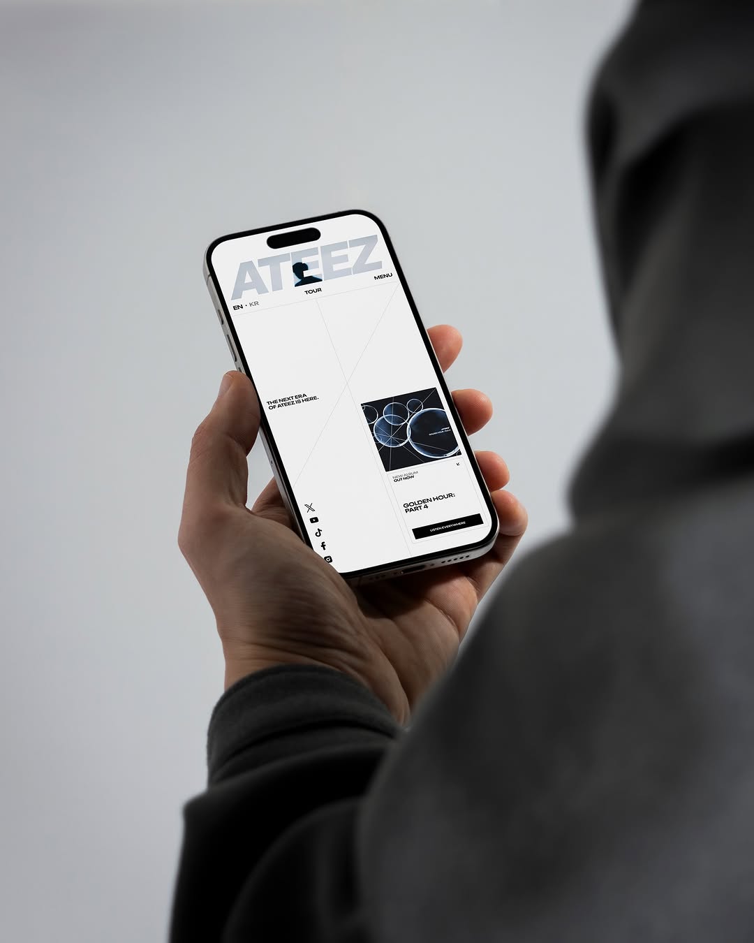 Random Selection Image 0