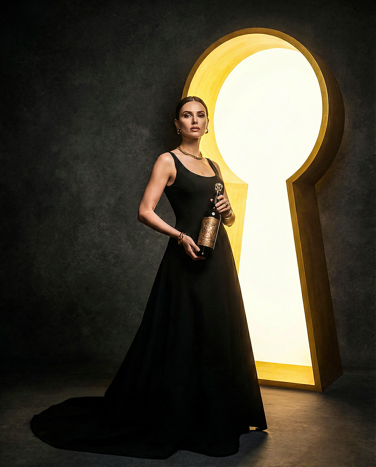 Mysterium - California Luxury Wine Branding Concept Image 57