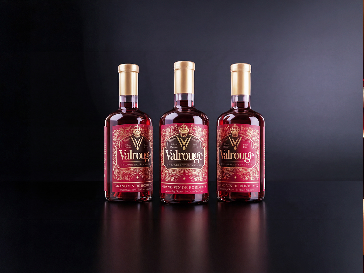 VALROUGE – Luxury Bordeaux Wine Branding & Packaging Image 2