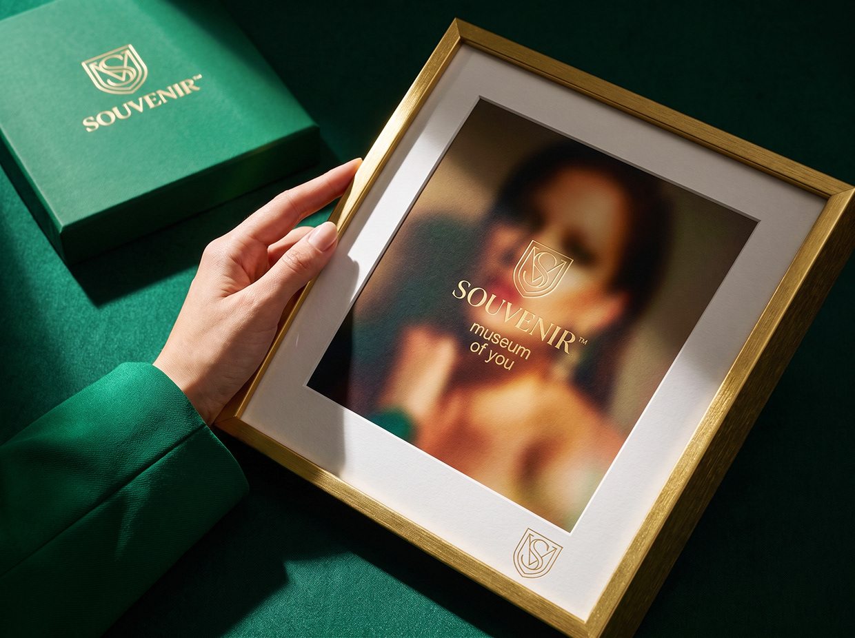 SOUVENIR™ | High-End Bespoke Framing & Fine-Art VI Image 9