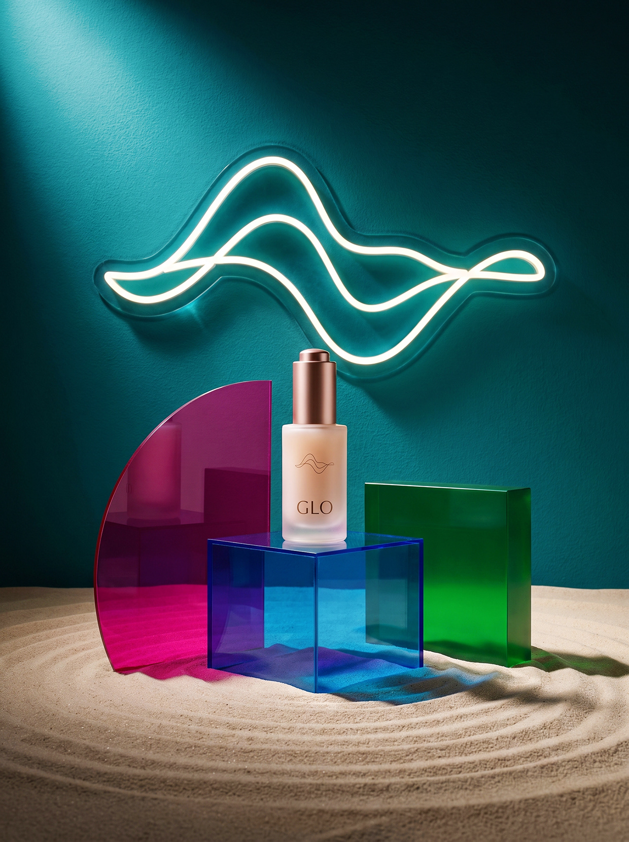 GLO | Fluid Aesthetics & Premium Skincare Branding Image 44