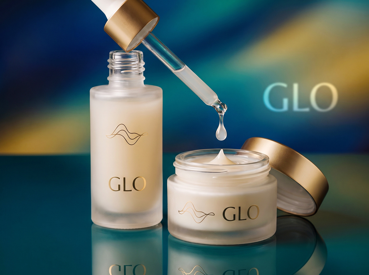 GLO | Fluid Aesthetics & Premium Skincare Branding Image 47