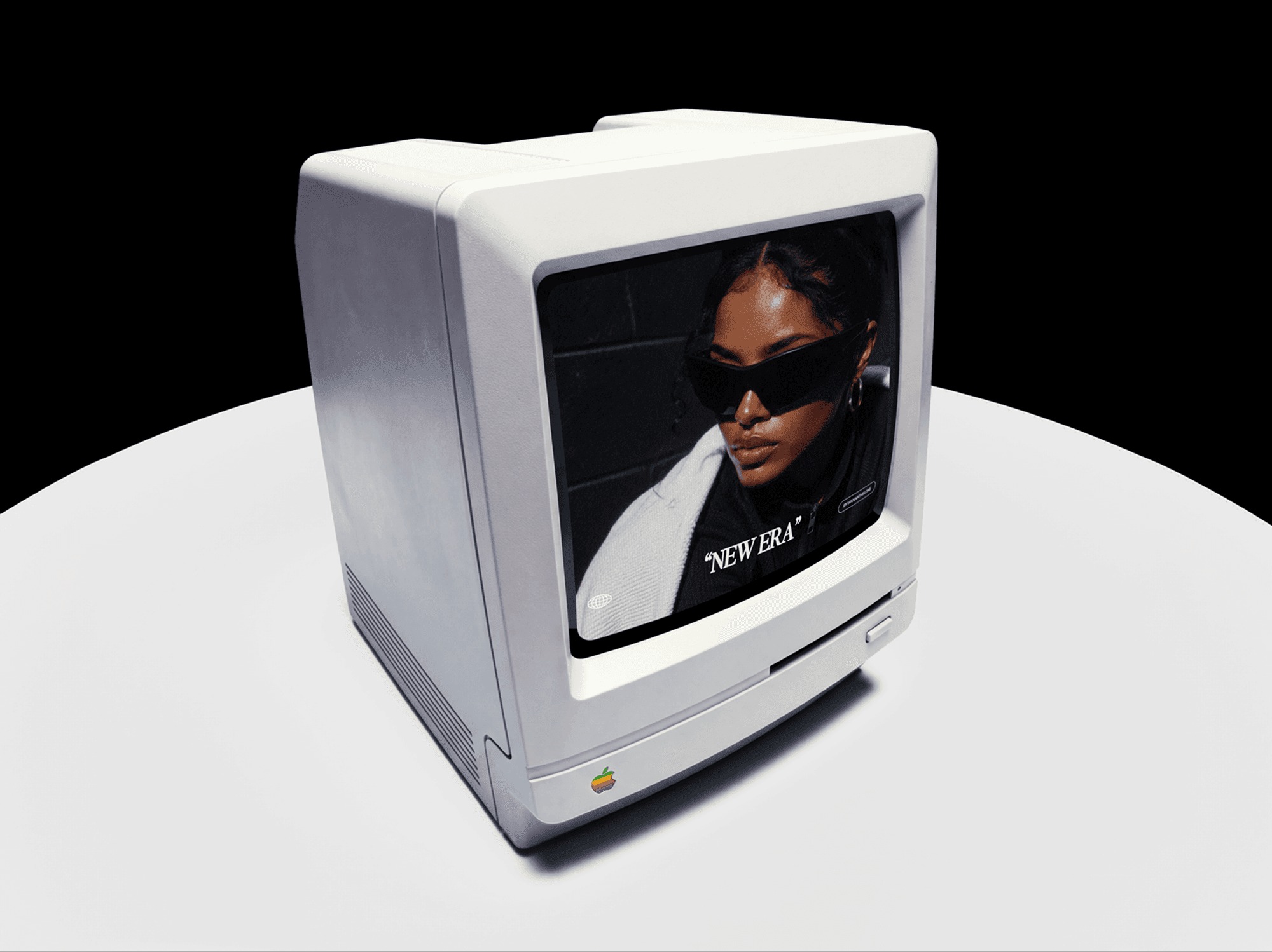 Retro Computer Mockups Image 10