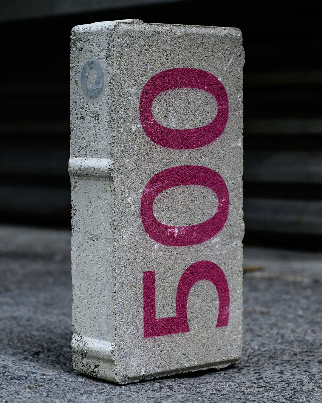 500 MONEY Image 0