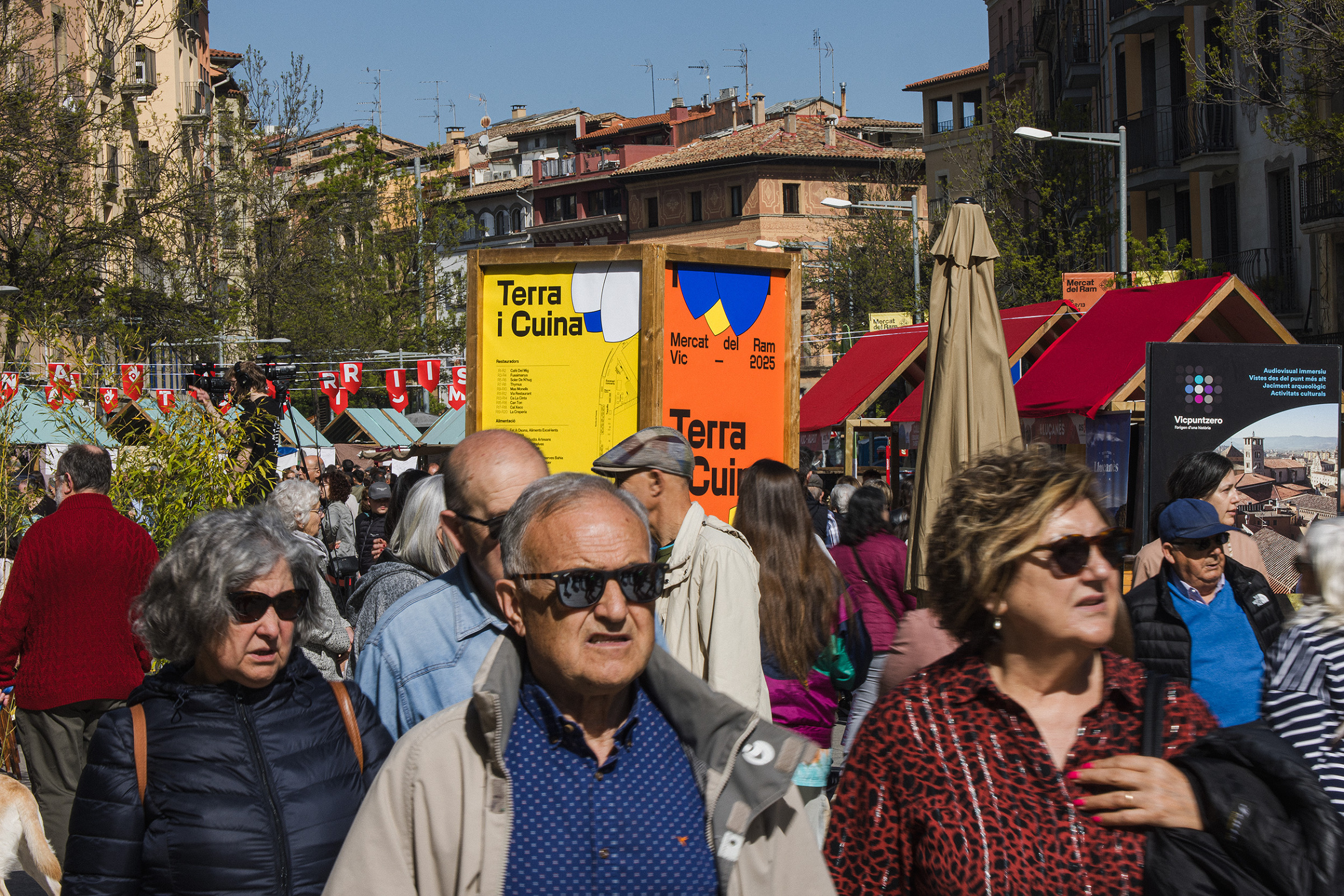 Mercat del Ram - alucina - Branding & graphic design - Vic, Osona, Barcelona Image 0