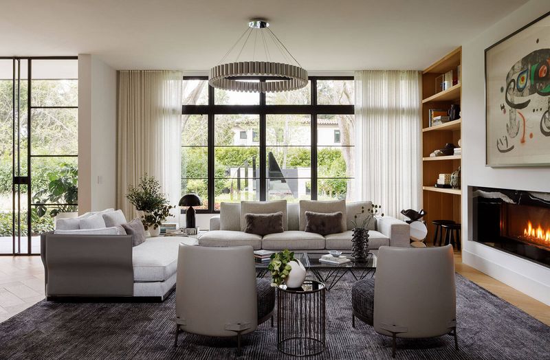 Tour A Home Where Art And Interior Design Share The Spotlight