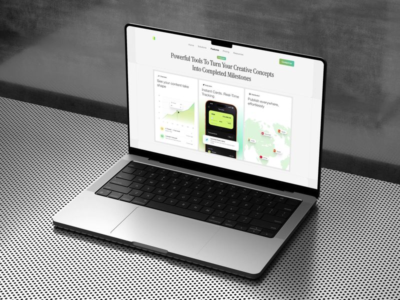 Analytics Platform — Minimalist SaaS Landing Page UI 📊