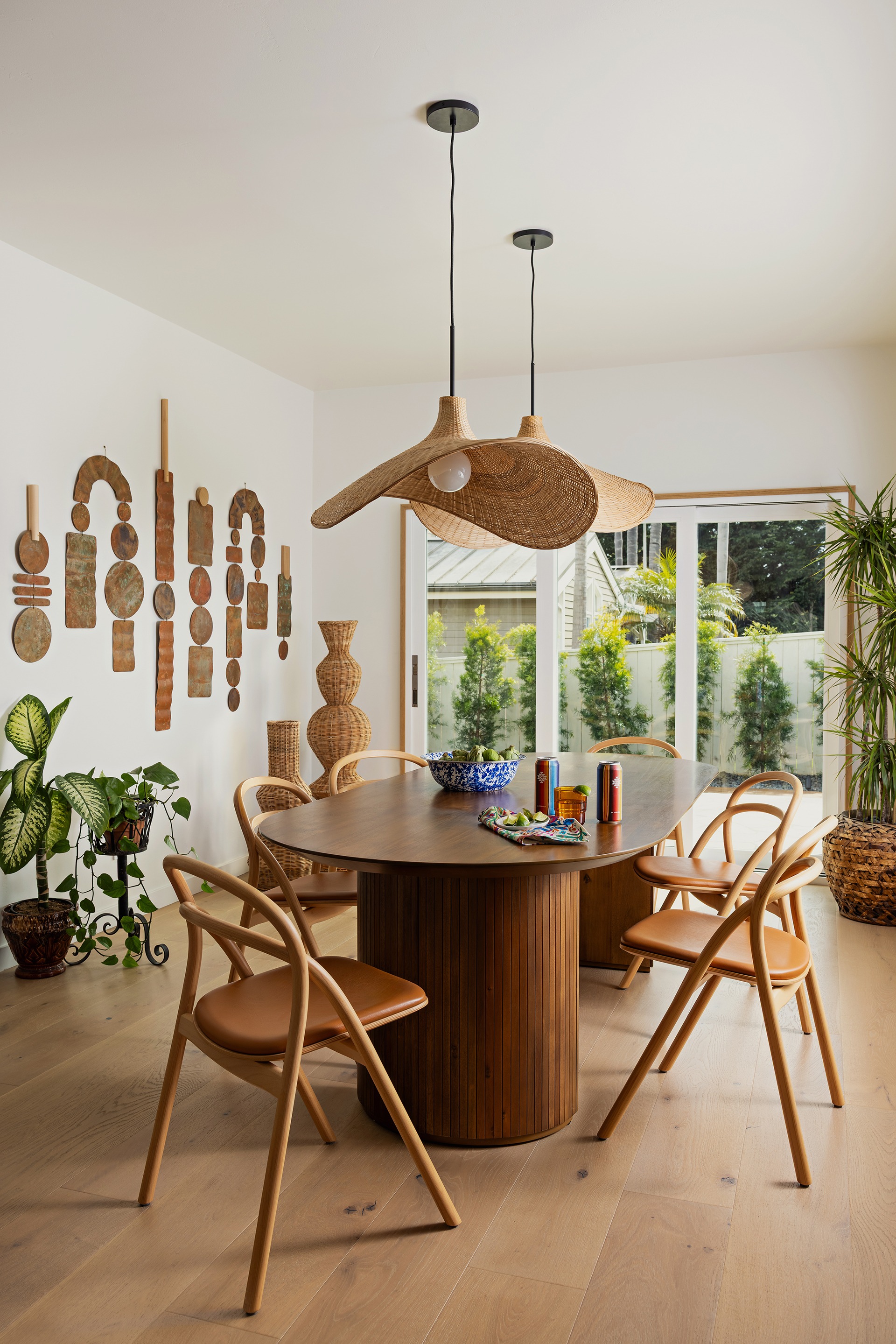 Home tour: a Midcentury Surf Shack by Colossus Mfg. Image 3